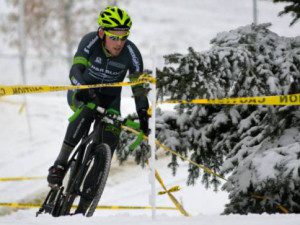 Schooler racing through the Albertan snow. Photo Credit: Aaron Schooler