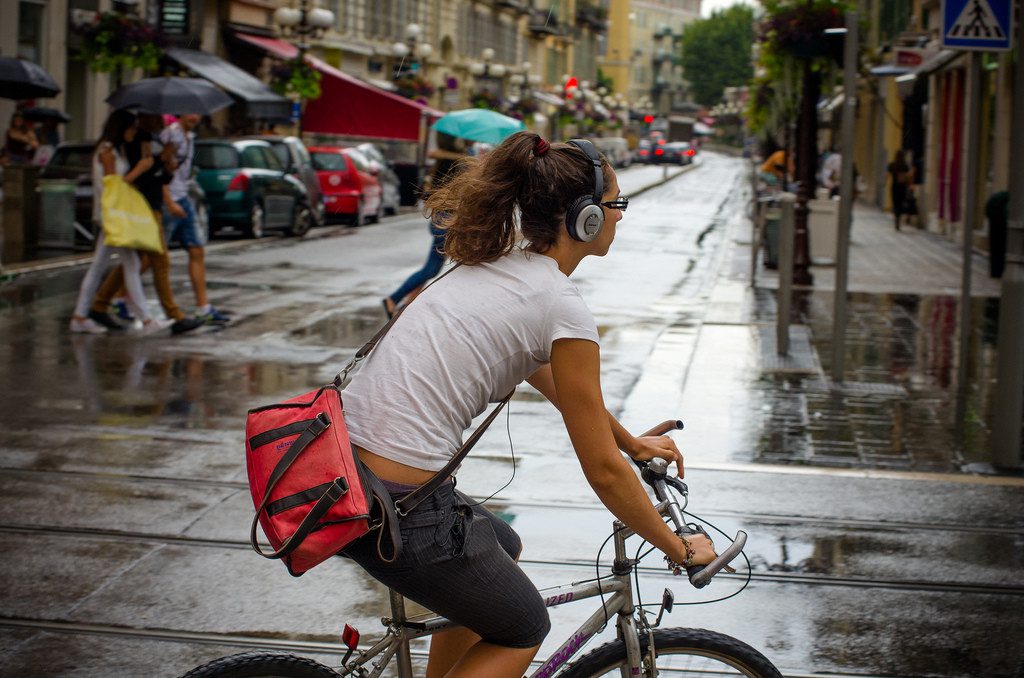 Cycling while wearing headphones? Not a winning idea, says Larry Humber. (Photo Credit: Kurayba via Compfight cc ) 