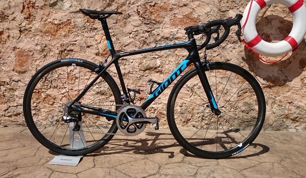 The debut of the 2016 Giant TCR Advanced SL 0 and the 2016 TCR