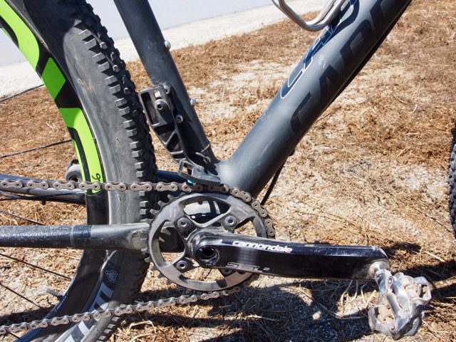 On an otherwise full XTR build, the chain and crankset is SRAM XX1 and Cannondale's proprietary SISL 2 crankset