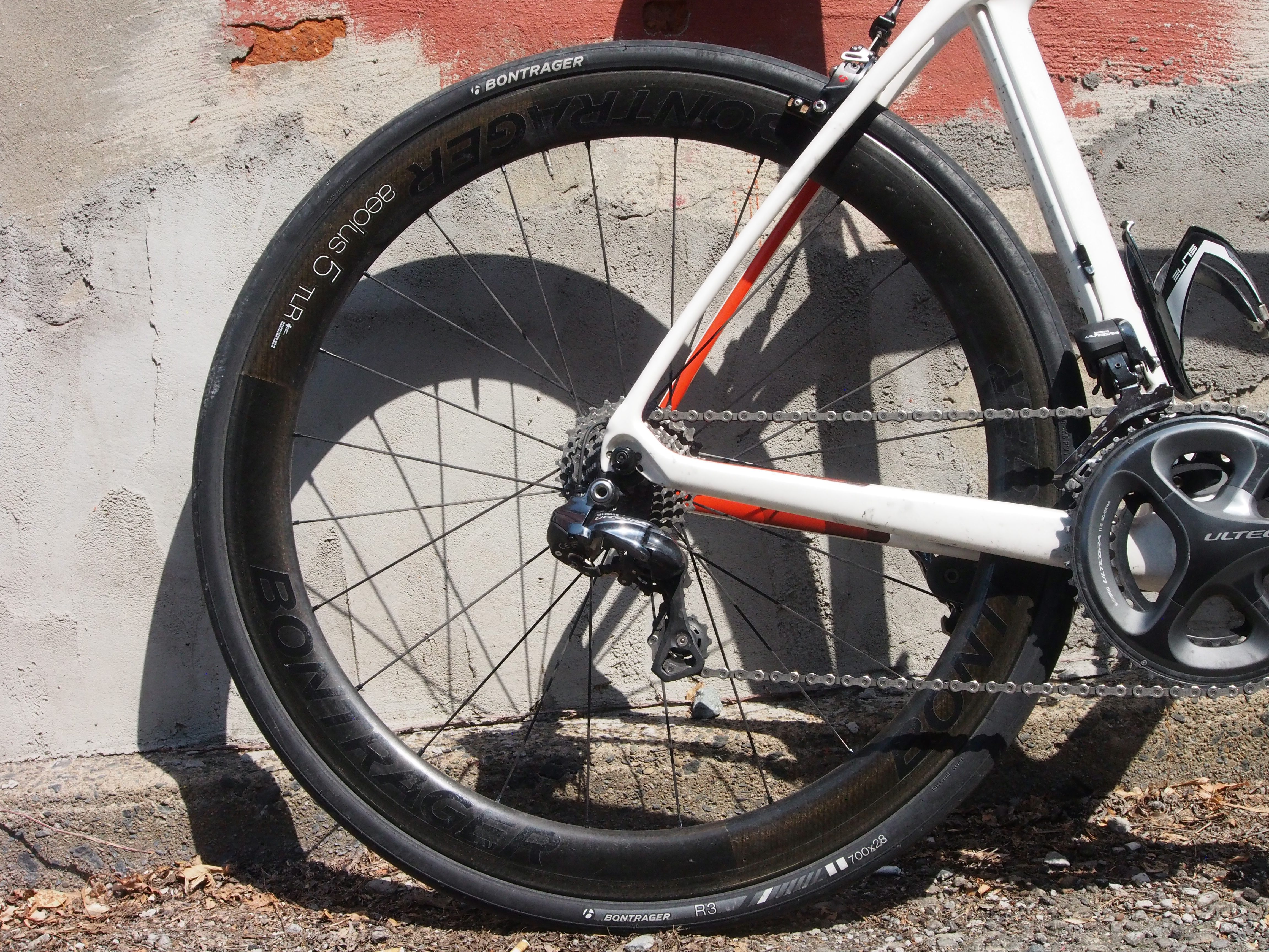 Bontrager Aeolus 5 TLR D3 wheel set review - Canadian Cycling Magazine