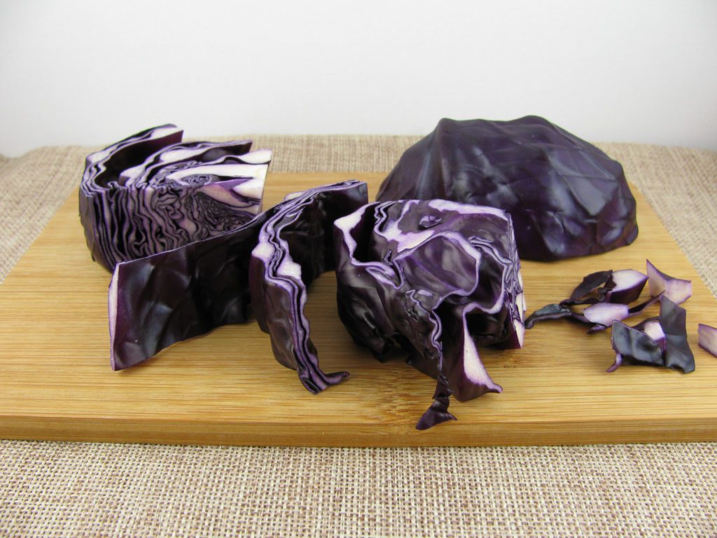 Cutted red cabbage - Geschnittener Rotkohl