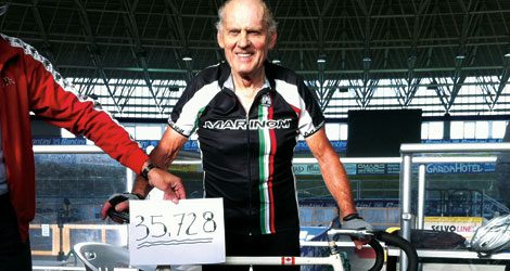 Giuseppe Marinoni succeeded in breaking the one-hour record in the 75-79 age group. Photo courtesy of Mauro Marinoni