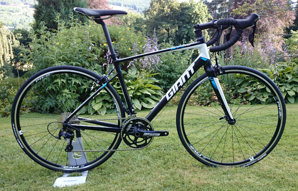 2015 Giant Defy 1 Compact