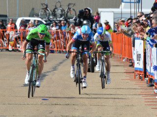 final sprint of Stage 3 of the 2014 Tour of Alberta