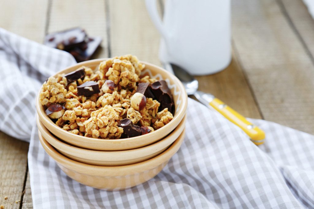 bowl of granola and chocolate chips