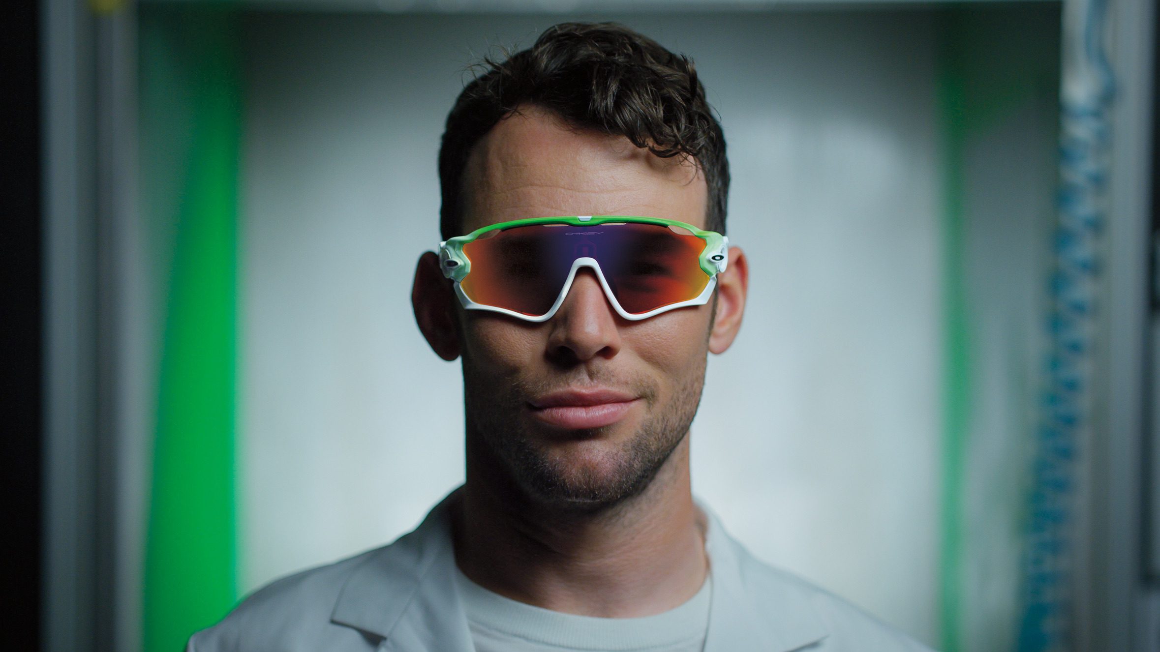 Oakley releases Green Fade collection 