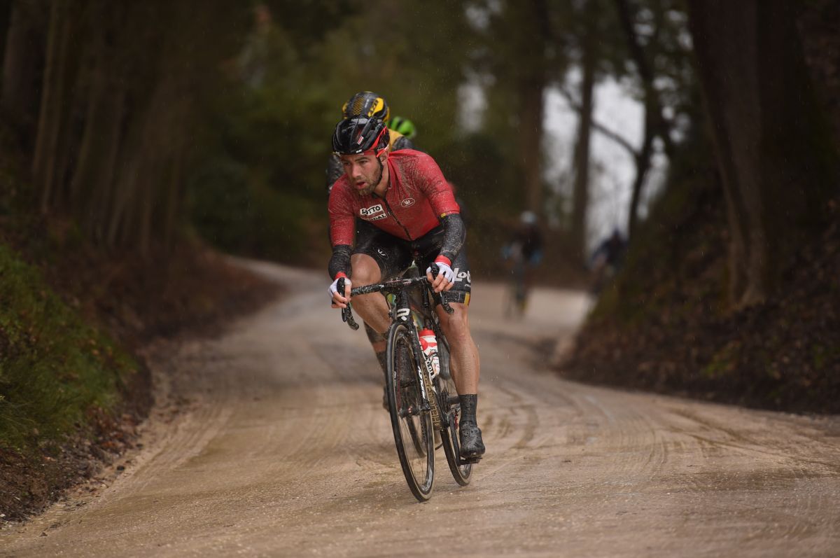 03-03-2018 Strade Bianche; 2018, Lotto - Soudal; Campenaerts, Victor ...