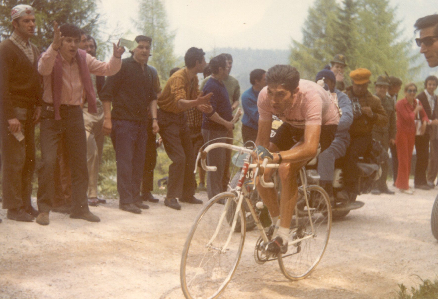 Ciclismo épico, legendario: Bartali, Coppi, Anquetil, Bahamontes, Gaul, Gimondi, Merckx... - Página 2 Merckx70