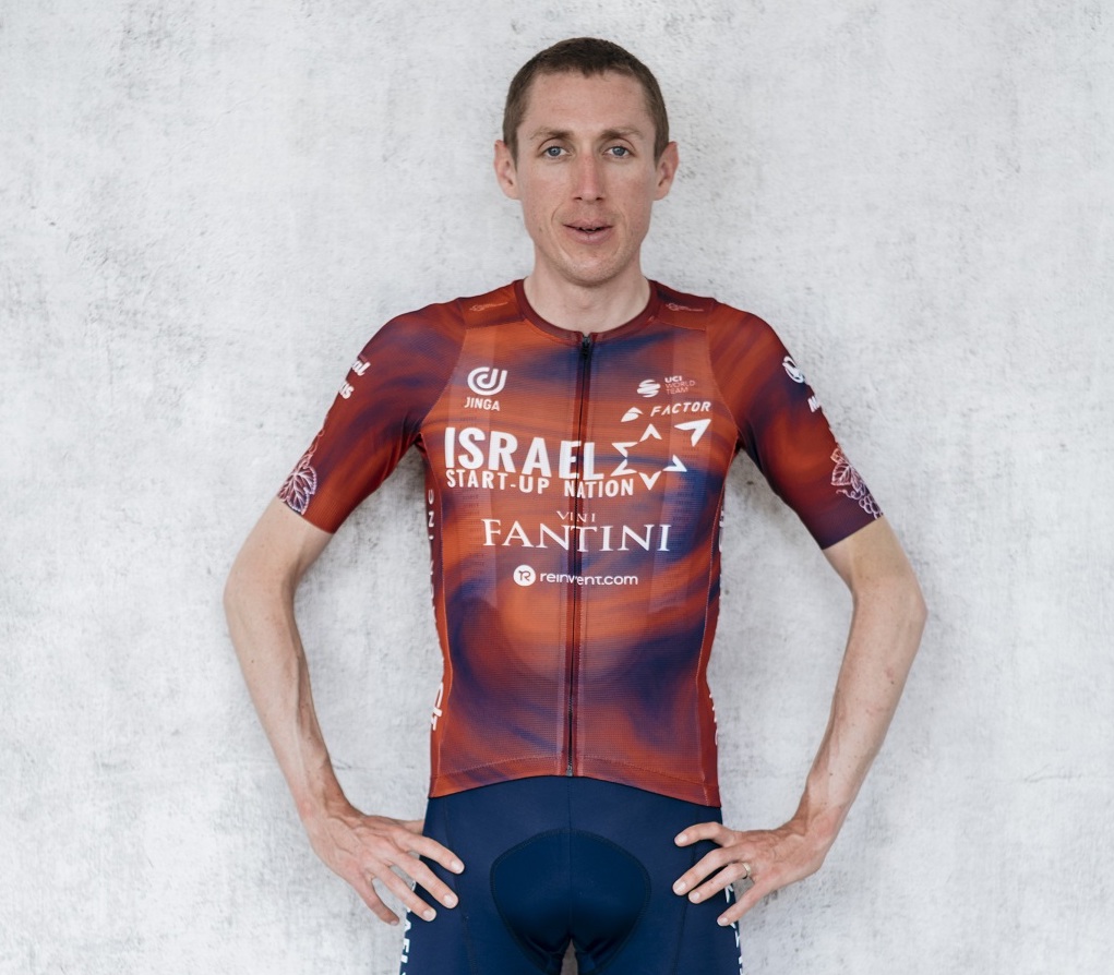 Israel – Premier Tech celebrates Vini Fantini with Giro d'Italia jersey -  Israel — Premier Tech Pro Cycling Team