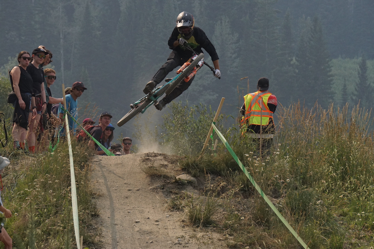 2021 DH nationals 3159 sky Canadian Cycling Magazine