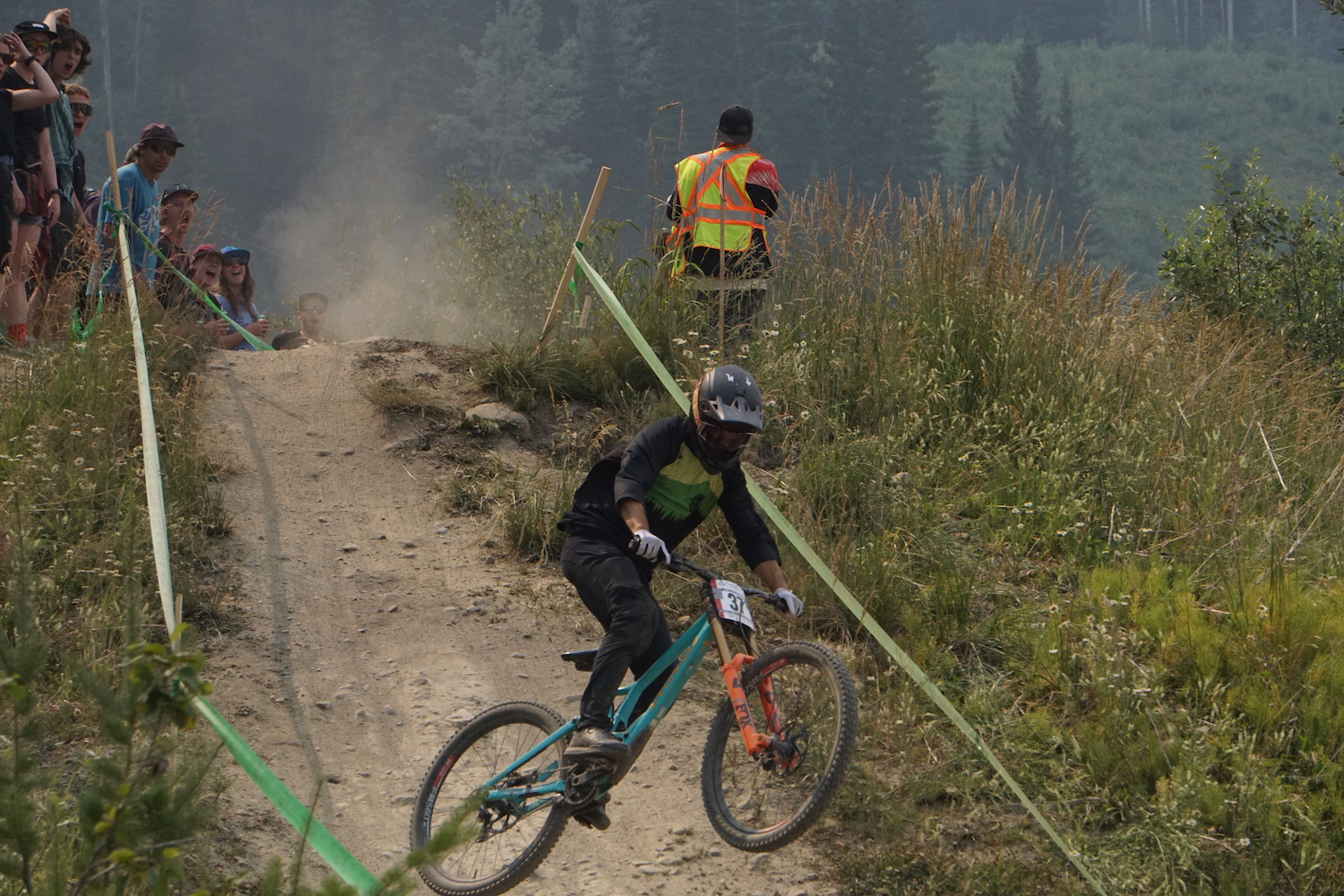 2021 DH nationals 3165 sky Canadian Cycling Magazine