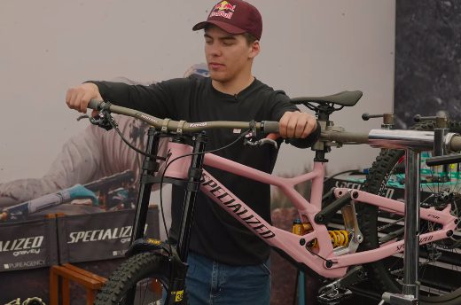 Finn Iles 2022 Lourdes bike check