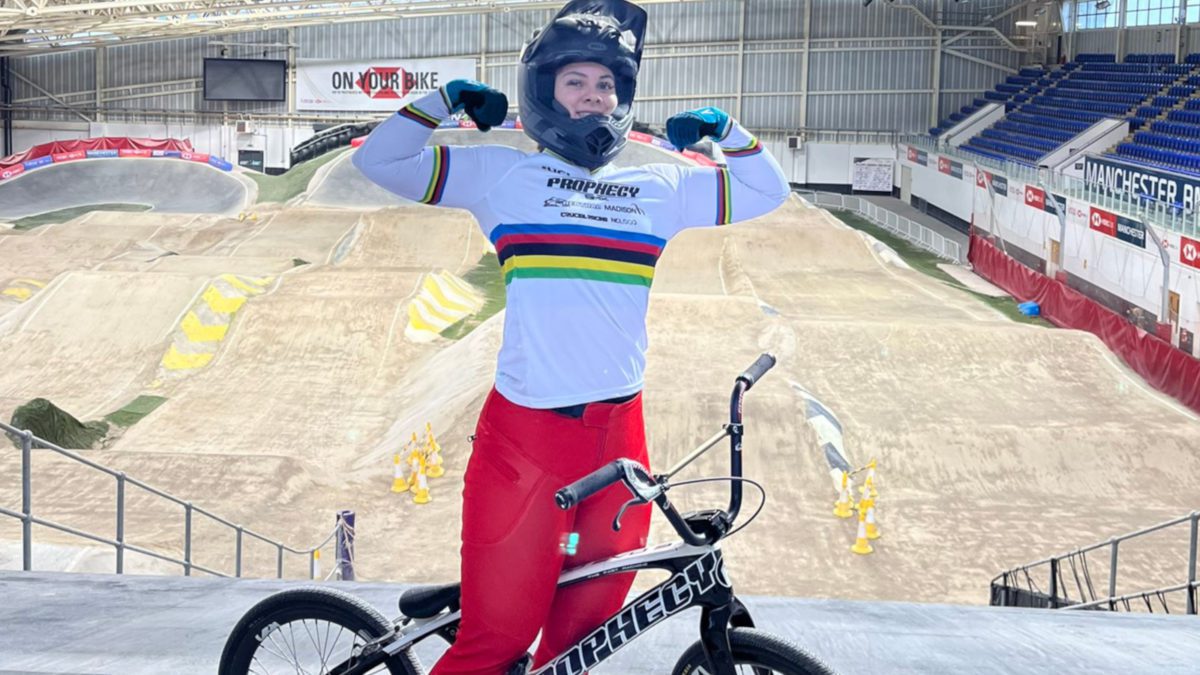 optocht Ruilhandel massa You won't believe how fast this world champion BMX rider can go - Canadian  Cycling Magazine