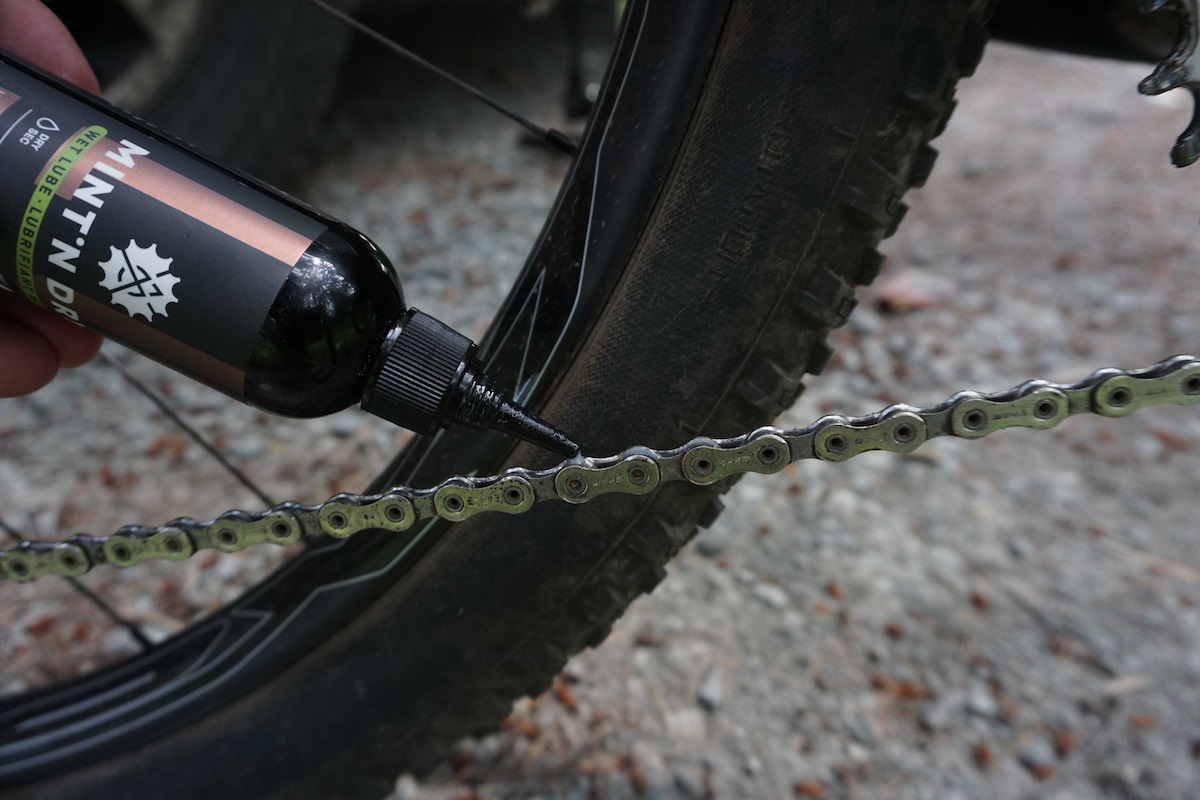 Bicycle chain wax starter guide