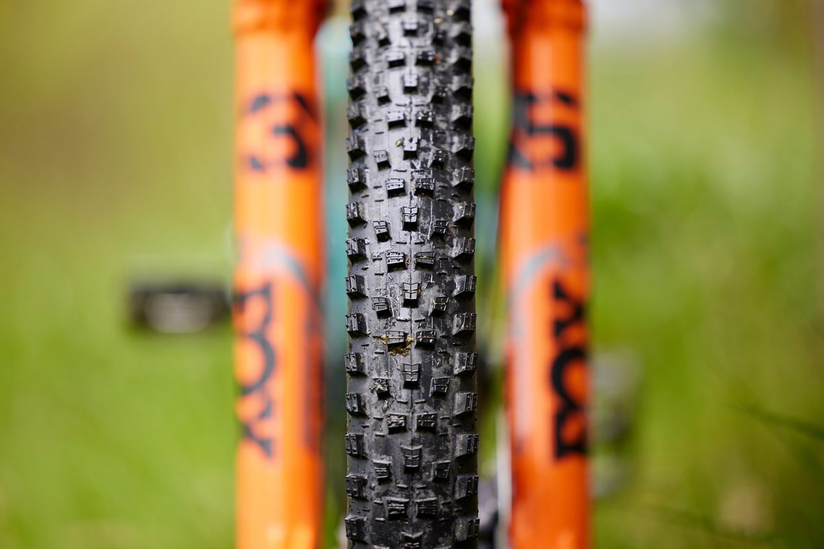 Overhead view of Maxxis Forekaster mountain bike tire tread