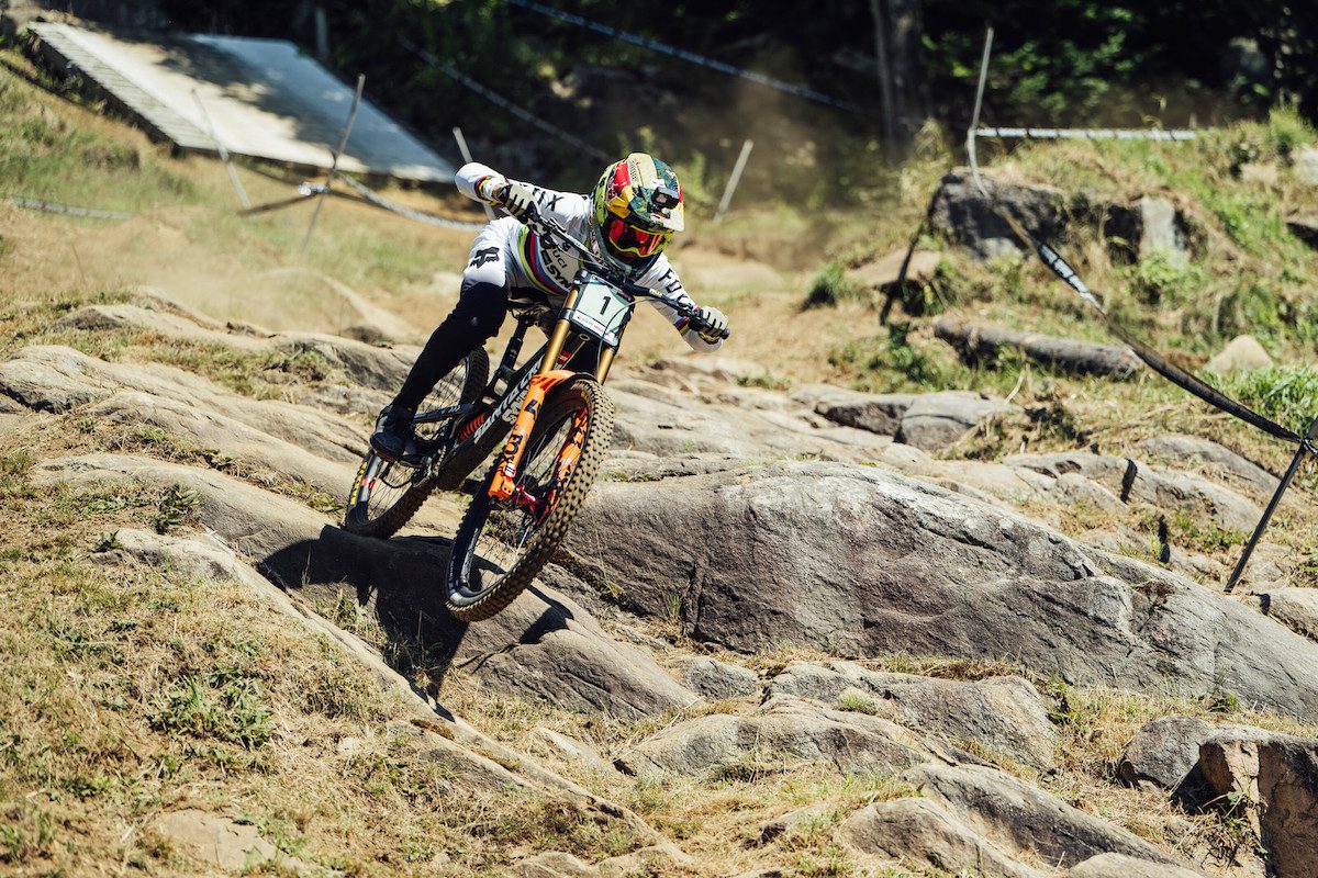 Jackson Goldstone rides the mont-sainte-anne world cup downhill track 