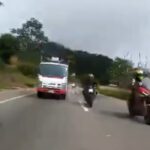 There was a horrific collision between a motorcyclist and cyclist in Colombia