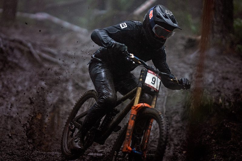 Neko Mulally rides a muddy Rotorua DH practice session 