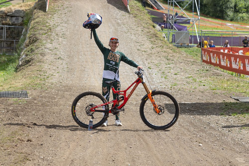 Jackson Goldstone celebrates his first elite world cup victory in Val di Sole, Italy