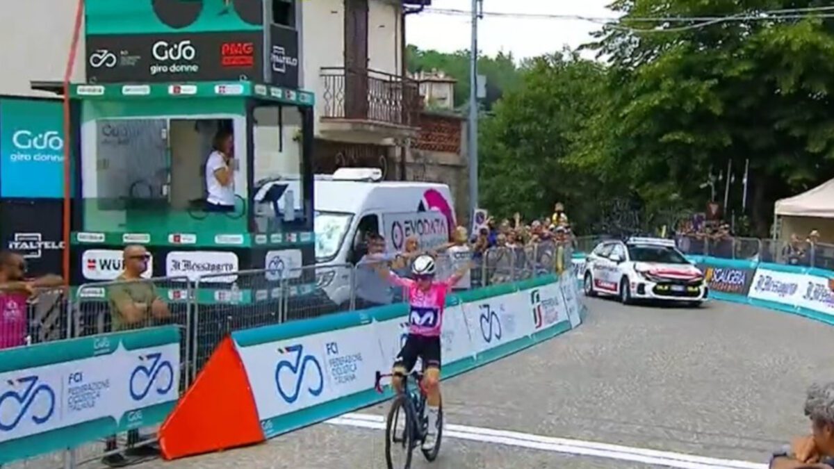 Annemiek Van Vleuten wins Stage 6 of the Giro Donne