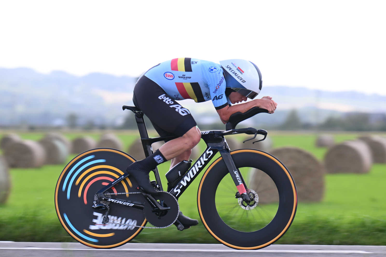 Remco Evenepoel won the world TT championship by stealing a page from triathlons playbook