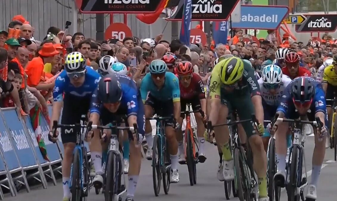 Frenetic penultimate stage of Itzulia Basque Country ends in photo finish